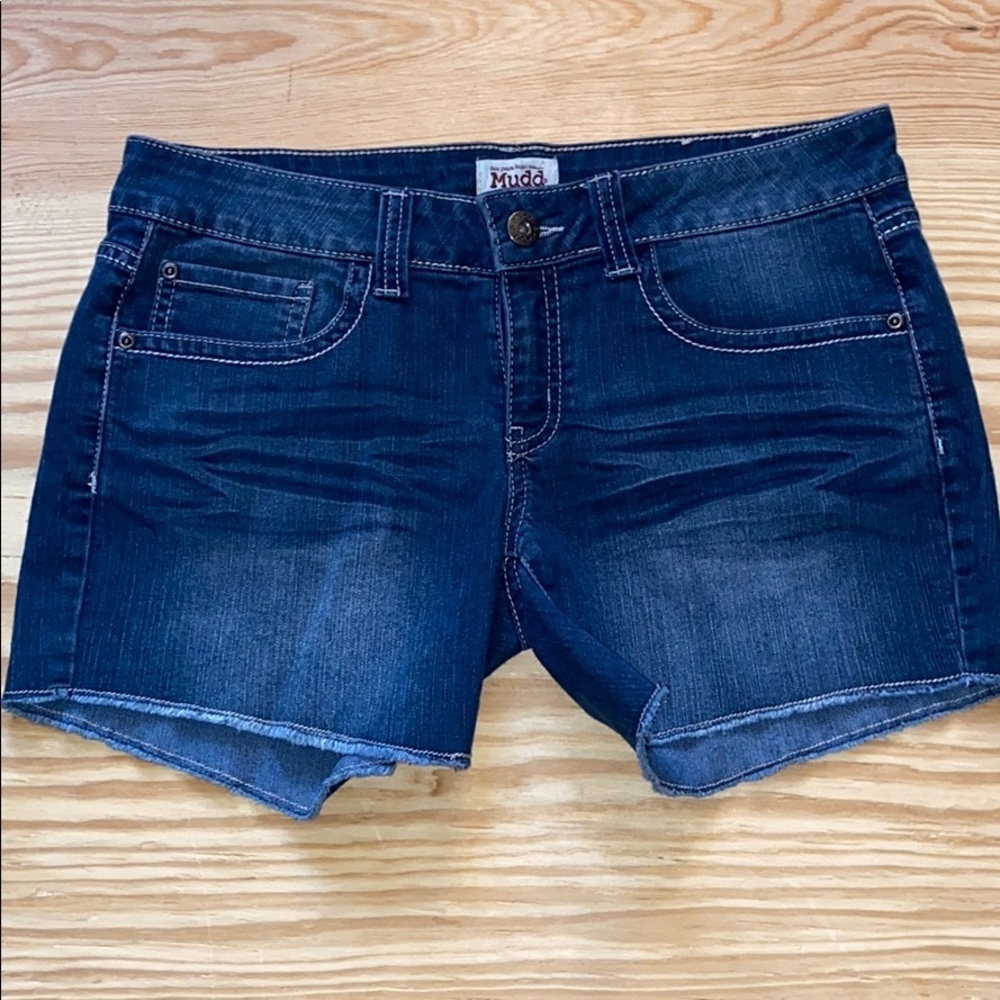 EUC MUDD shorts size 9 ✨🌟💫